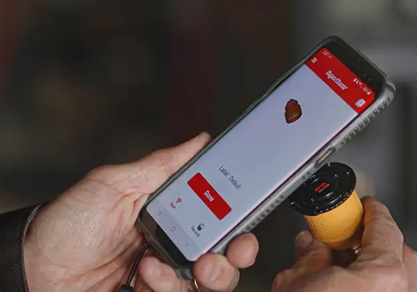 Czytnik wkładów i korzystanie z aplikacji